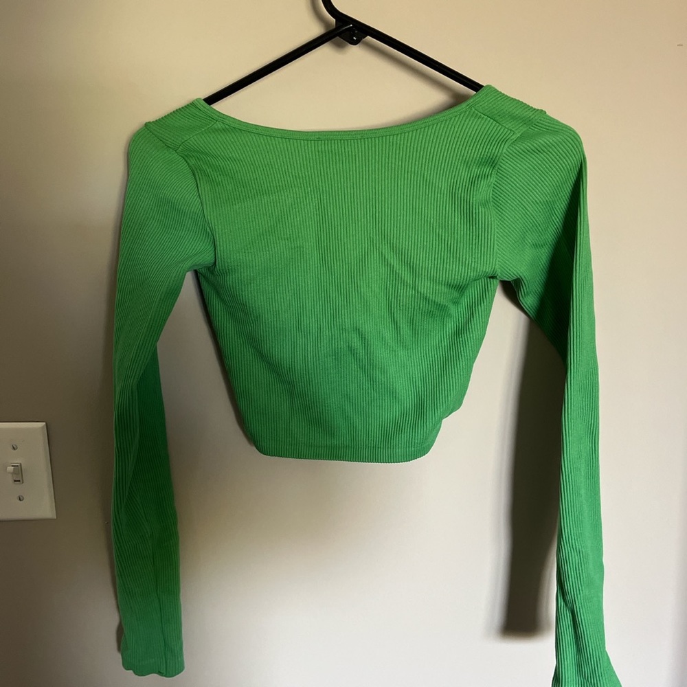 Zara Ribbed Long Sleeve - Picture 2 of 3